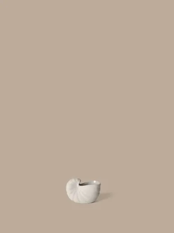 Vaso da fiori Shell - Off-white, 11x5,5x7,7 cm - Ferm Living