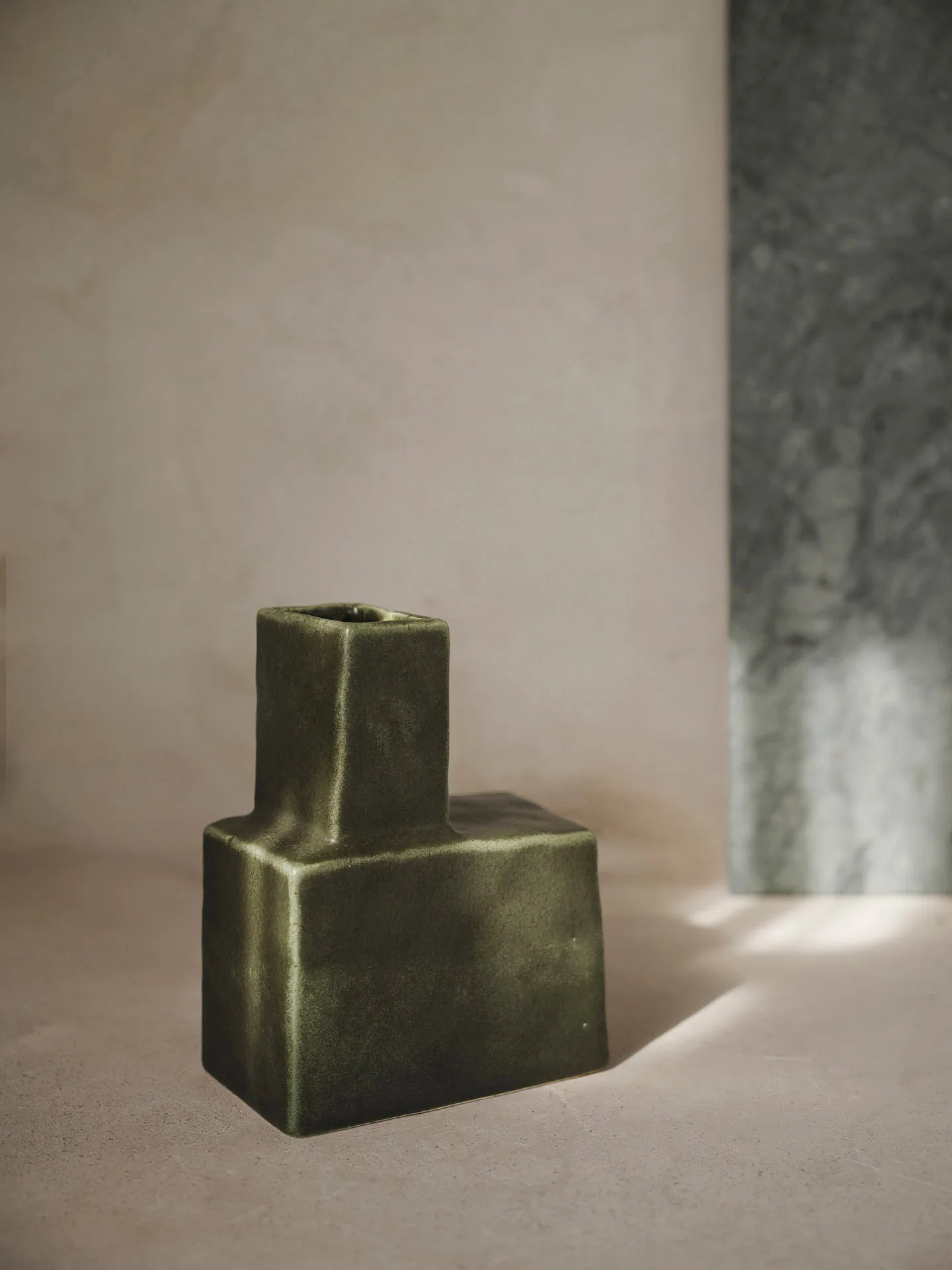 Vaso Koa H20, Dark sage Ferm Living