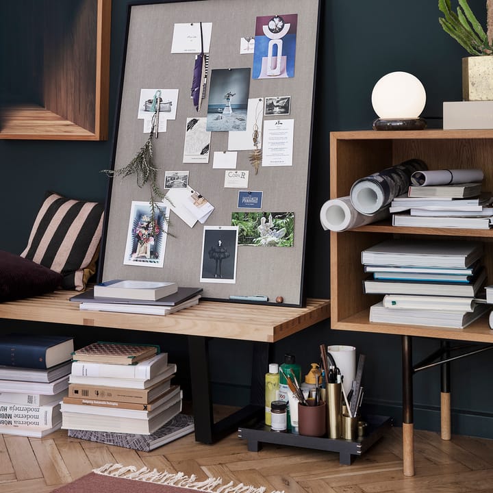 Vassoio in legno Bon piccolo, rovere mordente nero Ferm Living