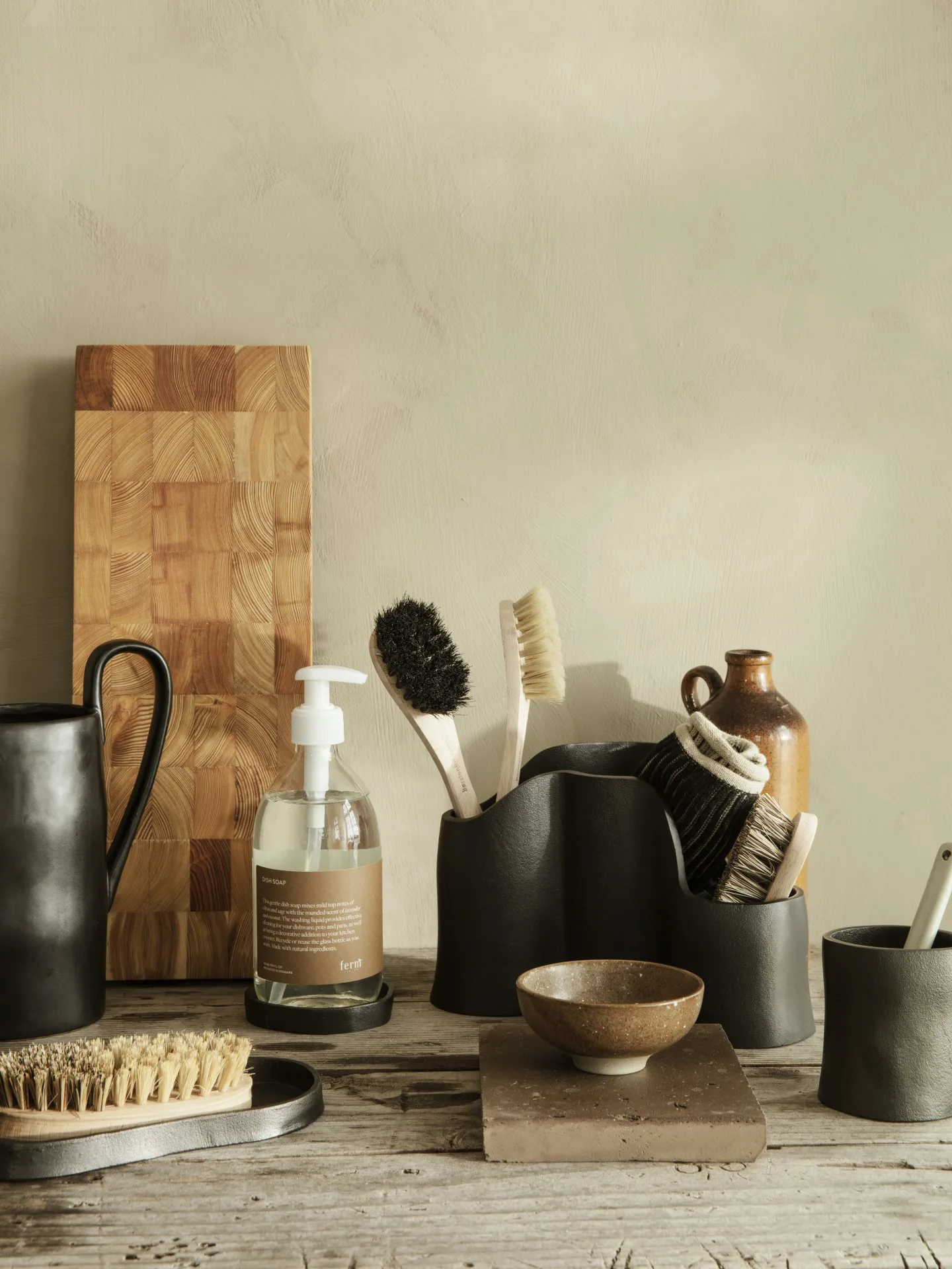 Vassoio Yama ovale 9,5x19 cm, Alluminio annerito Ferm Living