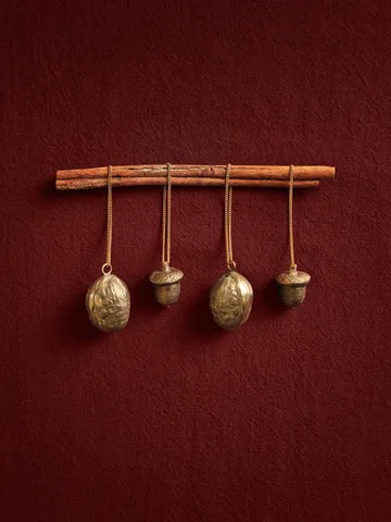 Walnut decorazioni 2 pezzi - Ottone - Ferm Living