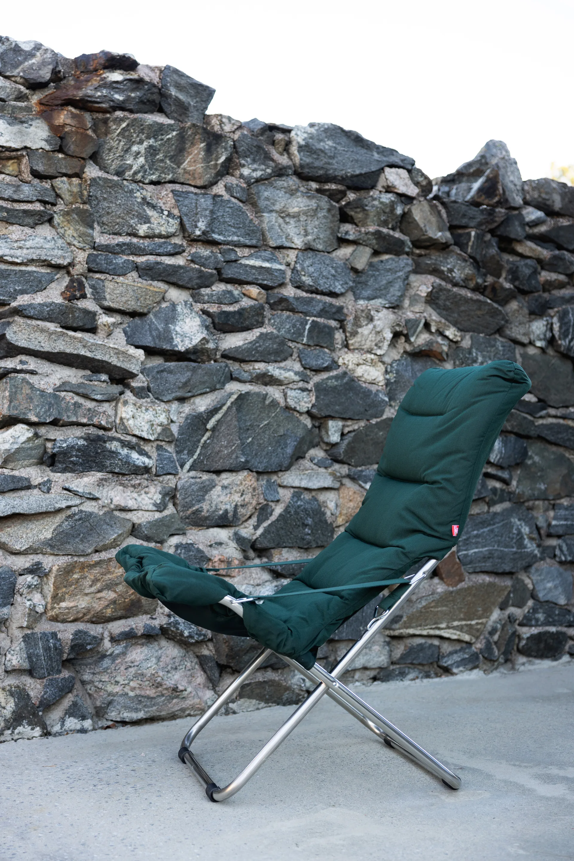 Sedia a sdraio Fiesta Soft, Tessuto verde scuro - telaio in alluminio Fiam