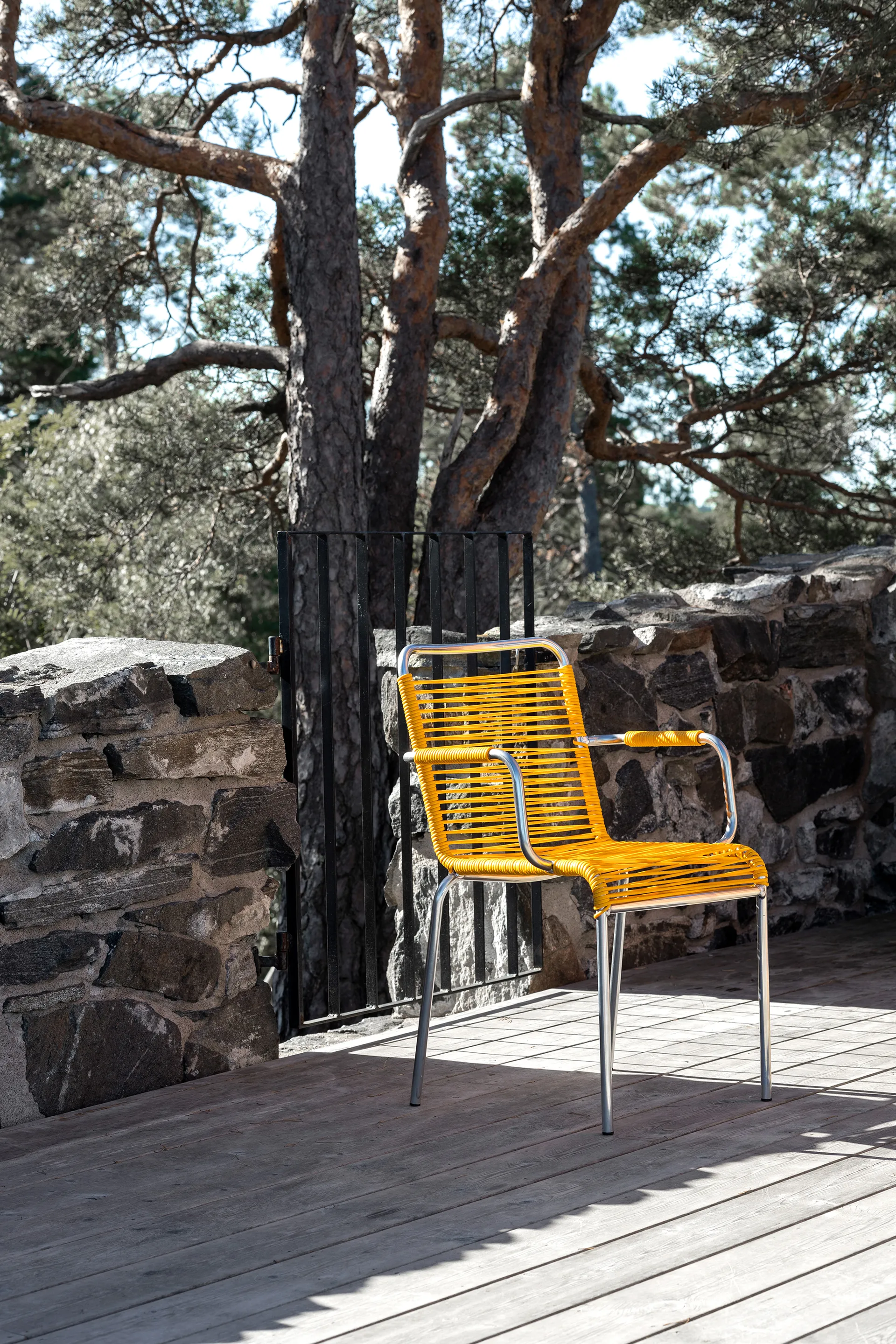 Sedia con braccioli Mya in alluminio, Giallo Fiam