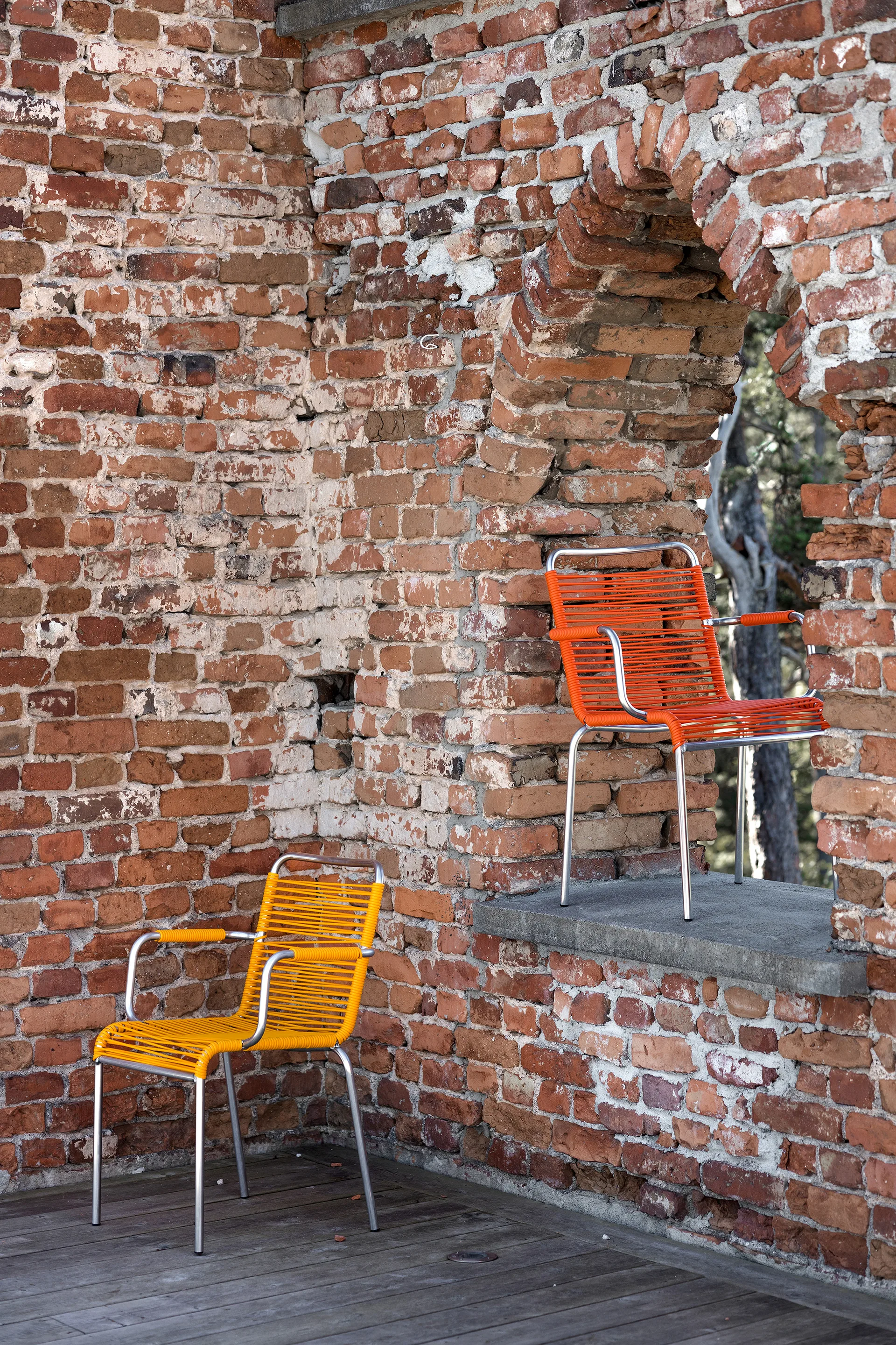 Sedia con braccioli Mya in alluminio, Giallo Fiam