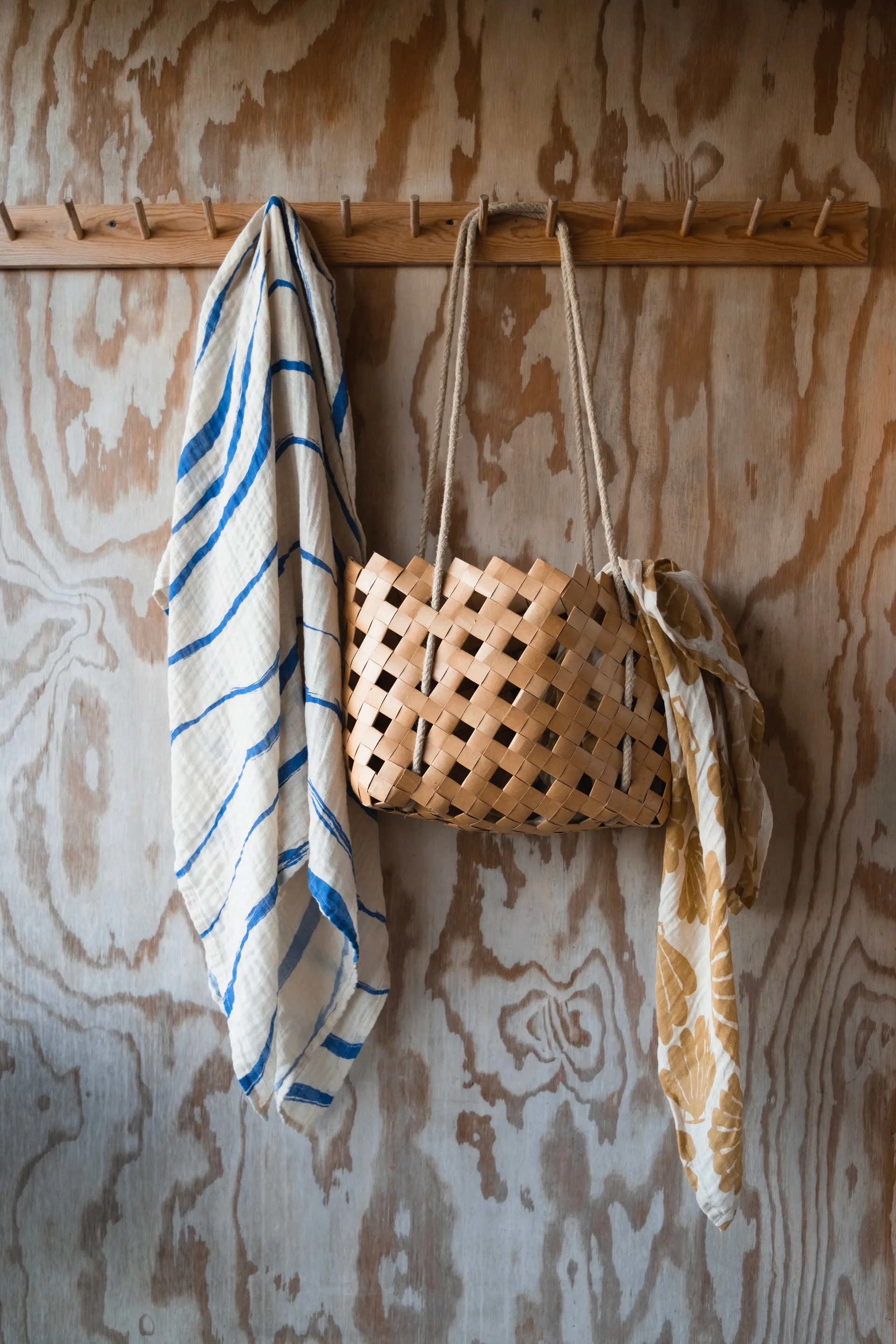 Panno in mussola Våg 120x120 cm, Blu Fine Little Day