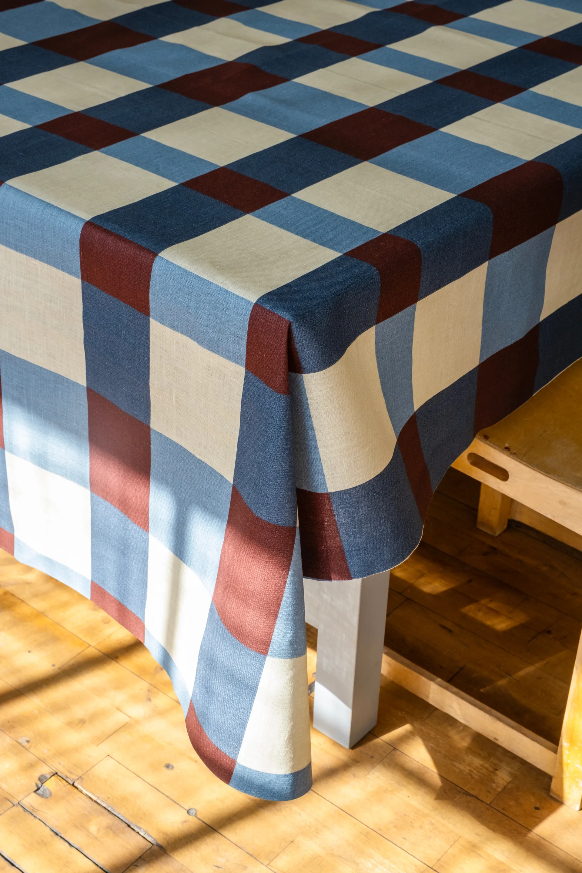 Tovaglia Fält 149x250 cm, Prugna Fine Little Day