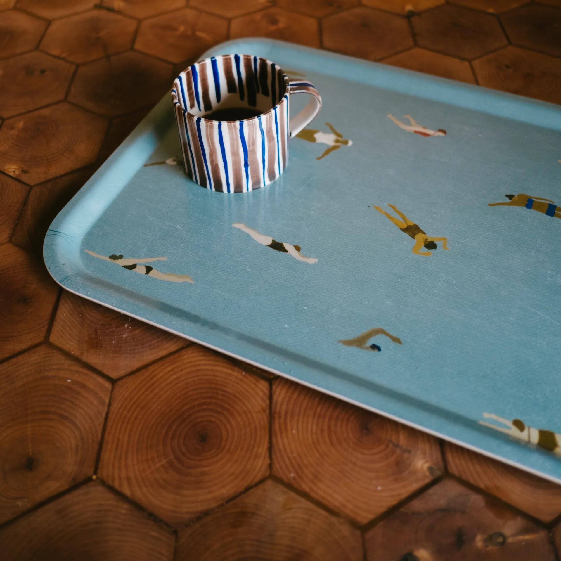 Vassoio Swimmers 33x43 cm, blu Fine Little Day