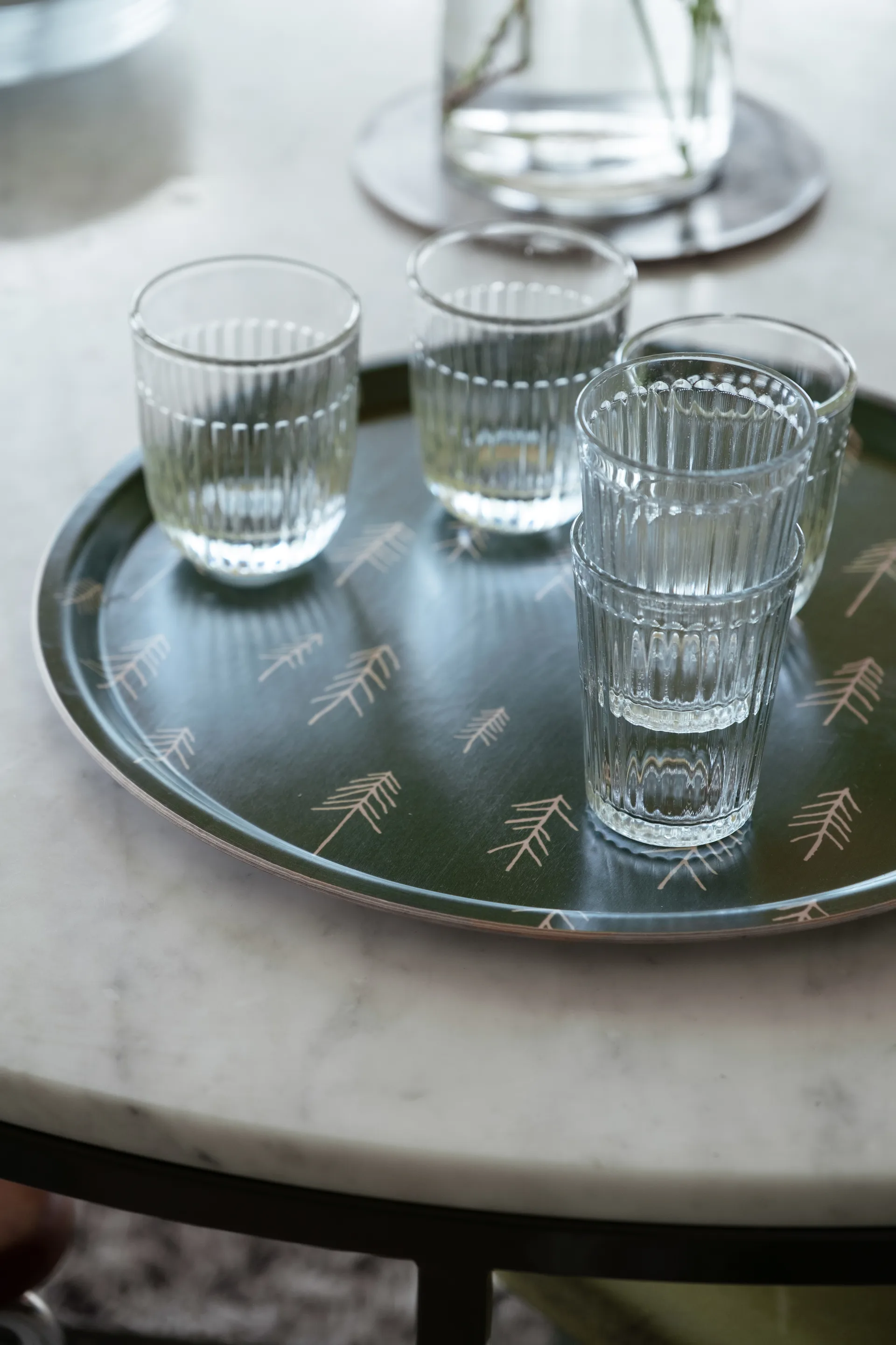 Vassoio Tall, Ø 38 cm, Verde, colore nudo Fine Little Day