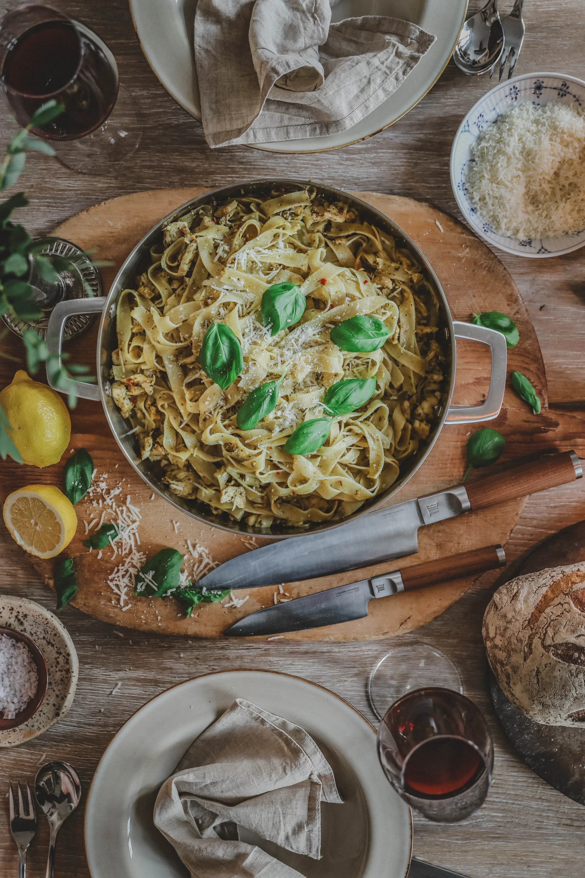 Casseruola in acciaio inox con coperchio Norden 28 cm, 28 cm Fiskars