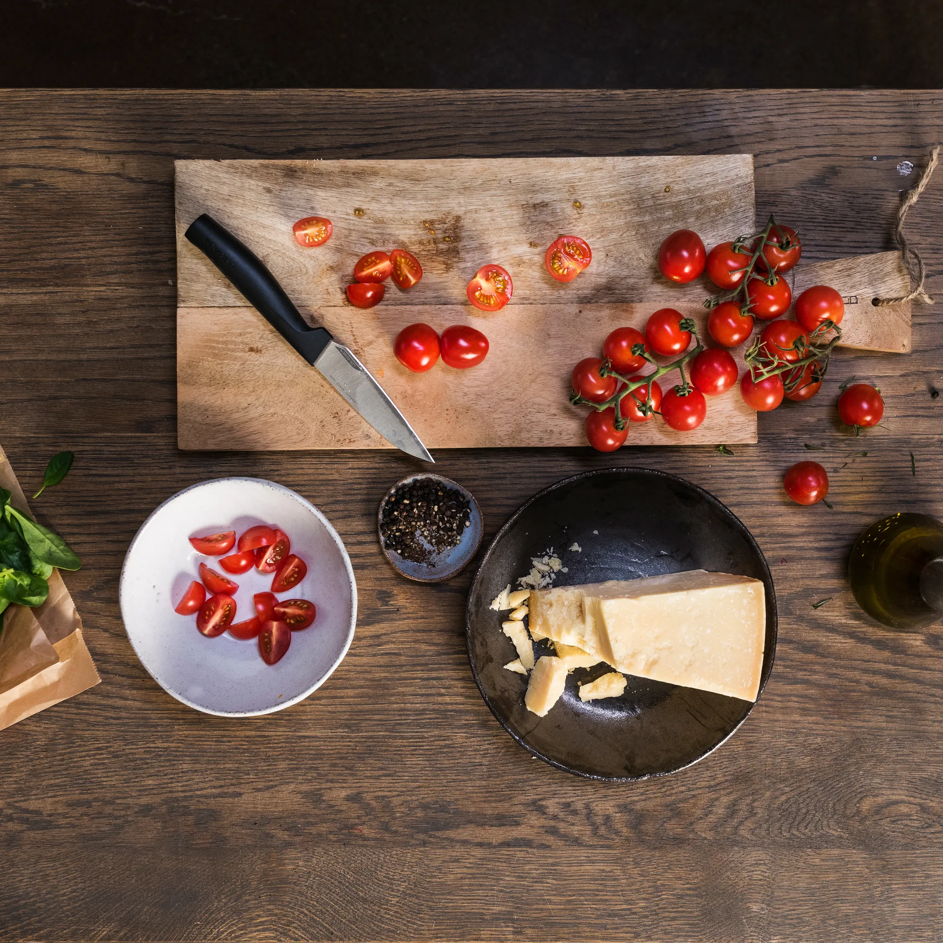 Coltello da cuoco e coltello da verdura Hard Edge, 2 pezzi Fiskars