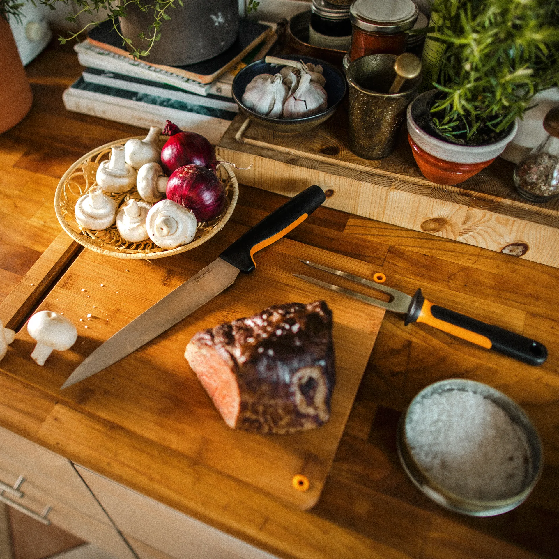 Coltello da intaglio Functional Form, 21 cm Fiskars