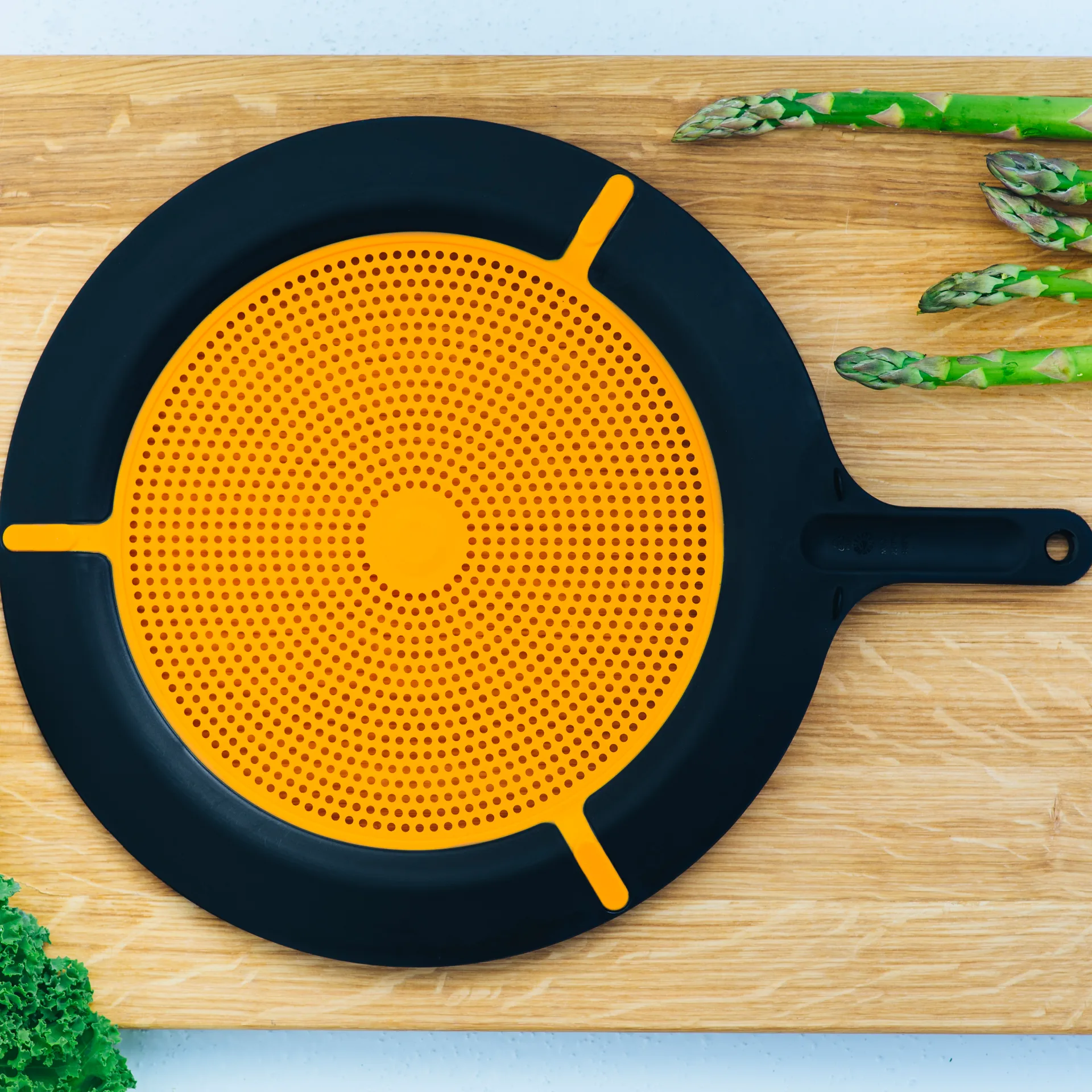 Paraspruzzi in silicone Functional Form , Nero Fiskars