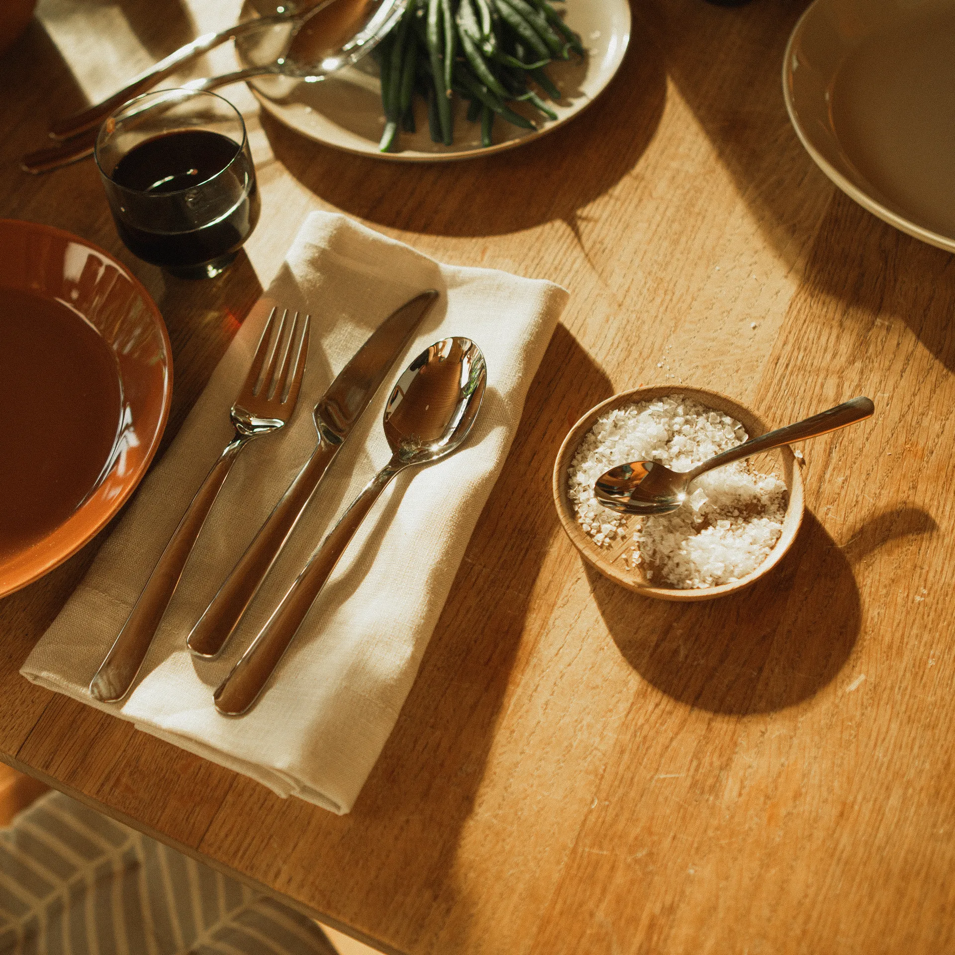 Posate lisce Functional Form, 16 pezzi Fiskars