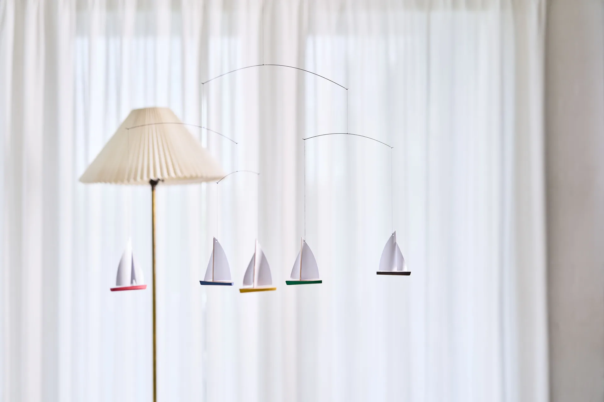 Giostrina Dinghy Regatta 5 , multicolore Flensted Mobiles