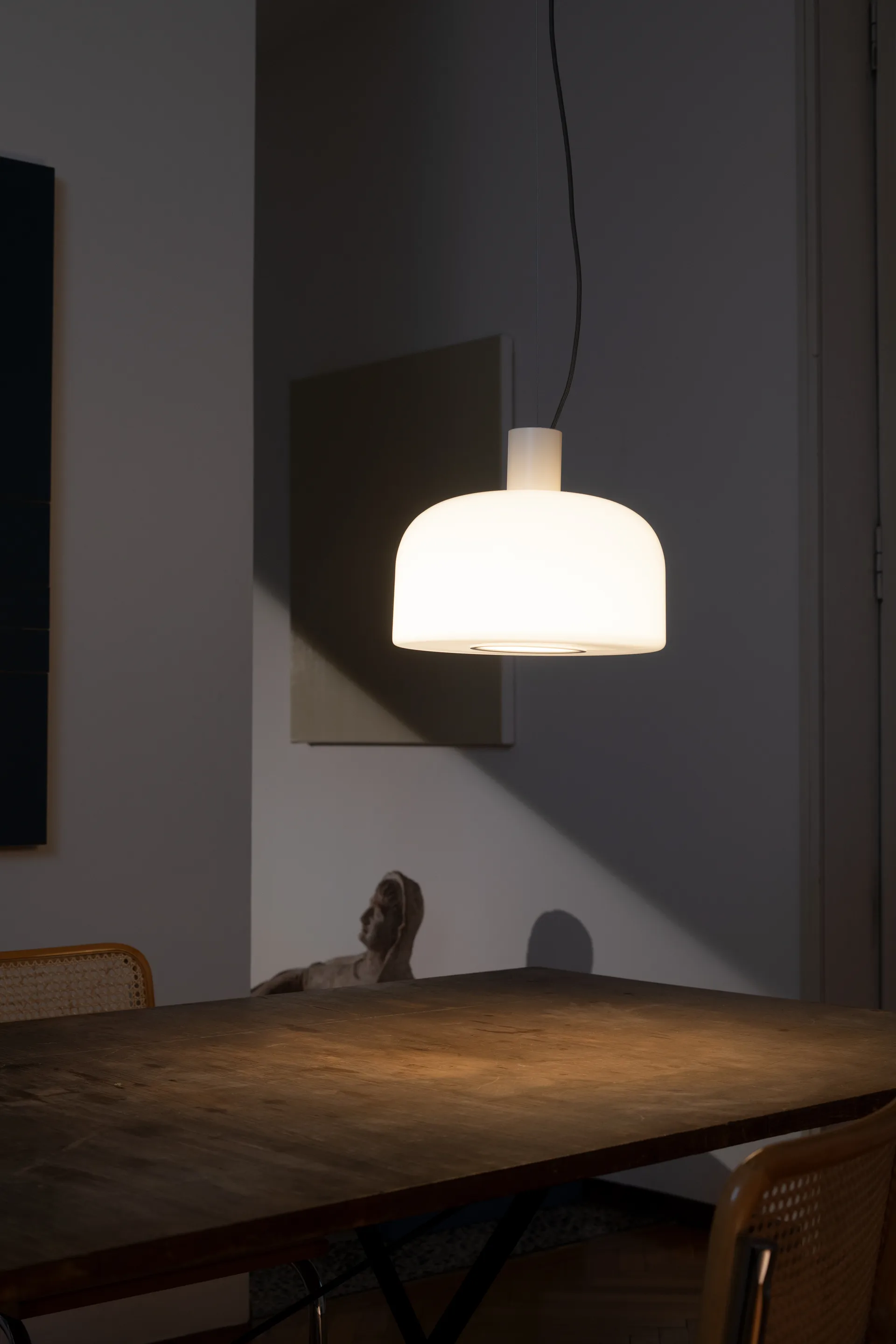 Lampada a sospensione Bellhop Glass S1, White Flos