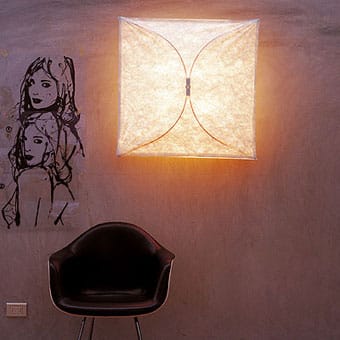 Lampada da parete Ariette 1 - Tessuto bianco/struttura in acciaio - Flos