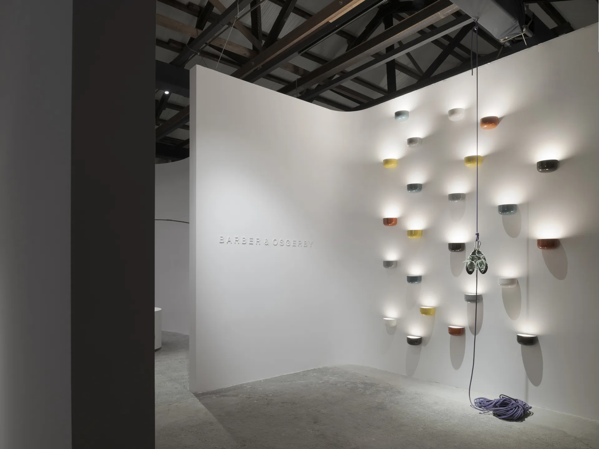 Lampada da parete Bellhop Wall Up, White Flos