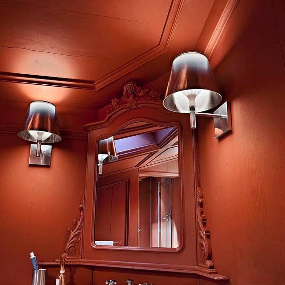 Lampada da parete KTribe W, Paralume in alluminio-tessuto Flos