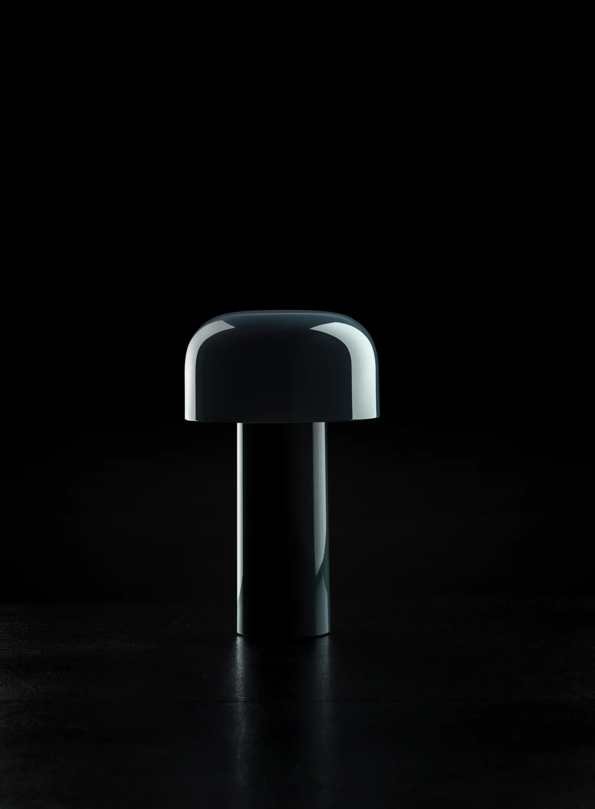 Lampada da tavolo Bellhop portatile, Blue grey, IP54 (interno/esterno) Flos