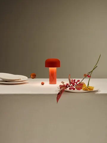 Lampada da tavolo Bellhop portatile - Rosso mattone, IP54 (interni/esterni) - Flos