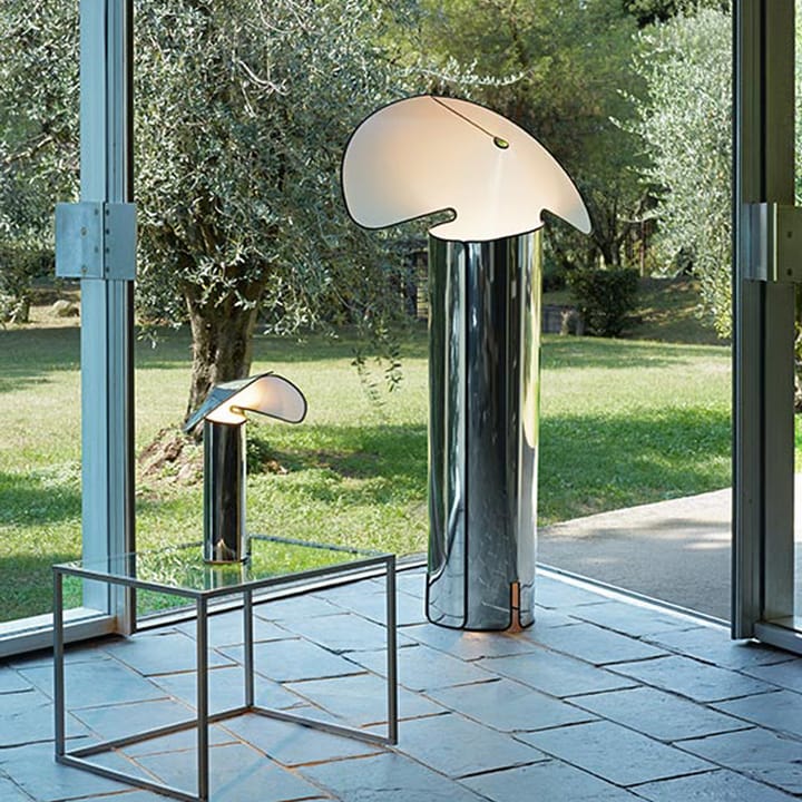 Lampada da tavolo Chiara T, Alluminio-antracite bordo Flos