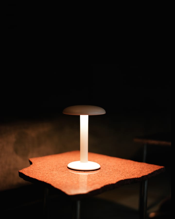 Lampada da tavolo Gustave Residential portatile, Matte white Flos