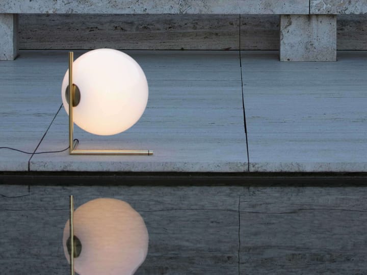 Lampada da tavolo IC T3 52,4 cm, Brass Flos
