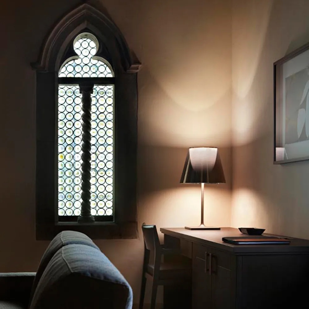 Lampada da tavolo KTribe T2, Trasparente Flos