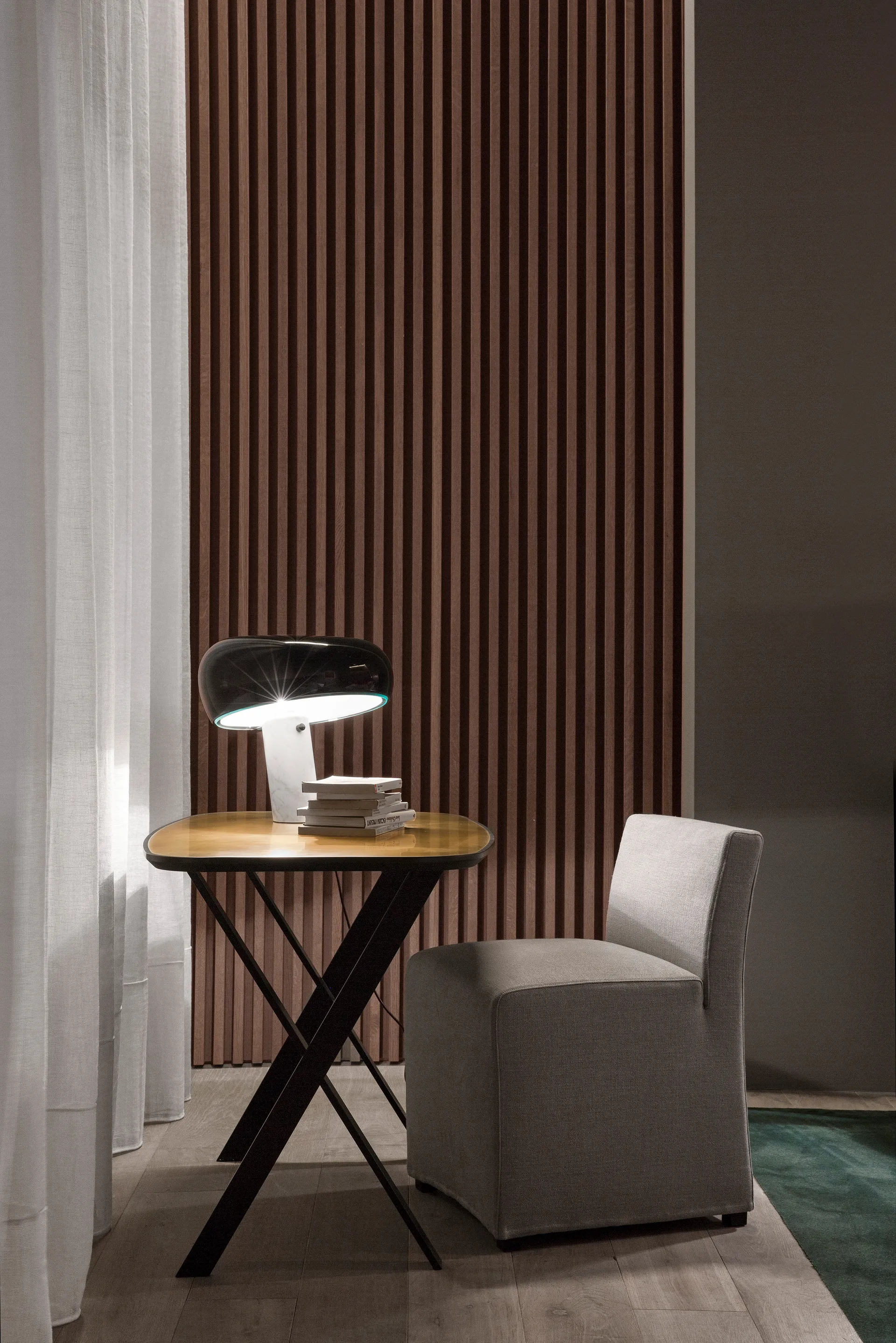 Lampada da tavolo Snoopy, Black Flos