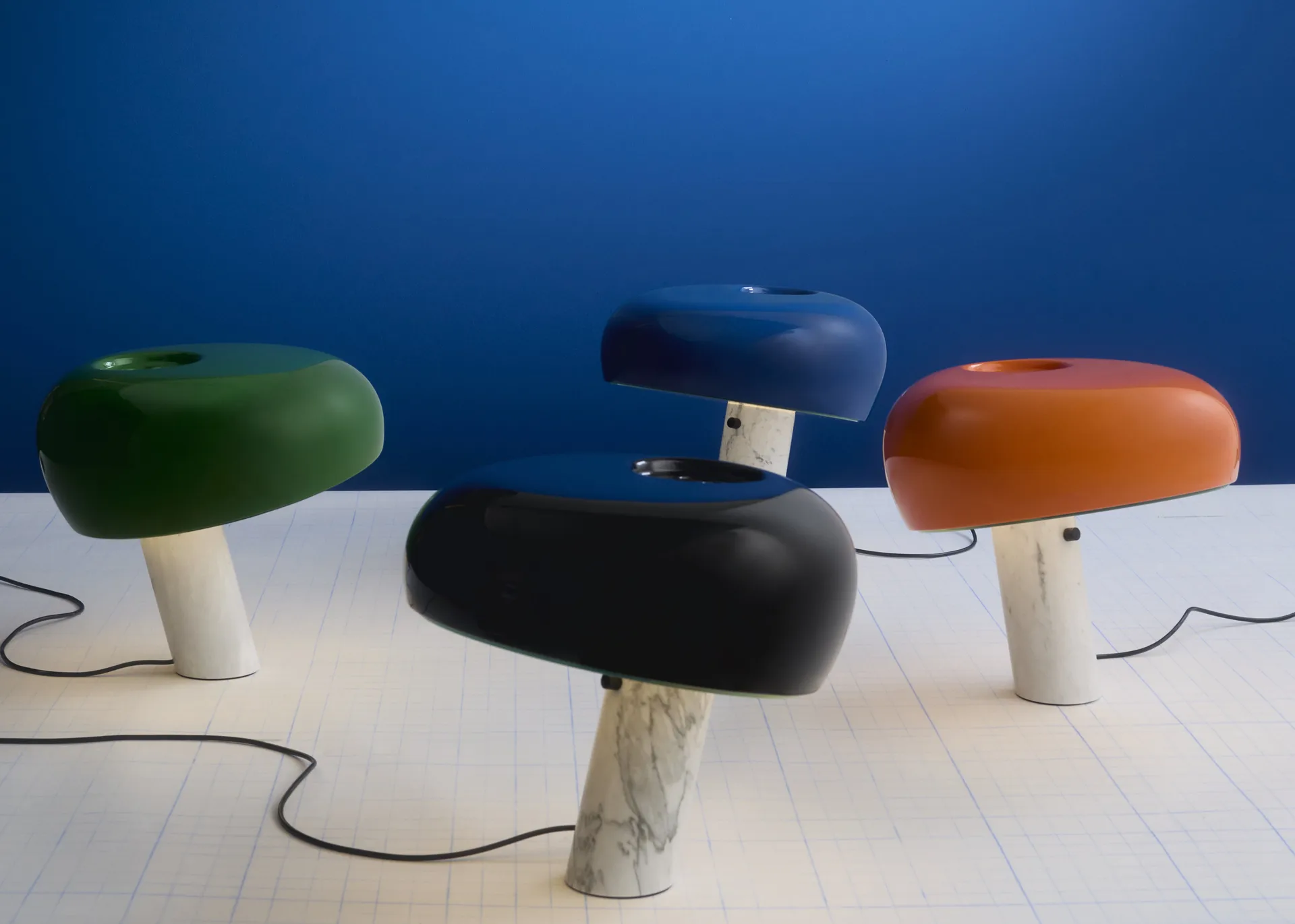 Lampada da tavolo Snoopy, Orange Flos