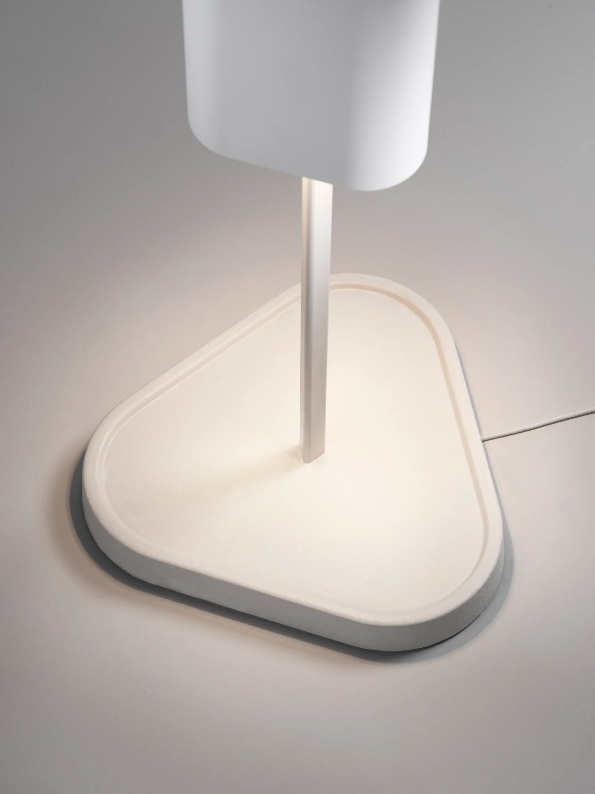 Lampada da terra EMI 170 cm, All white Flos
