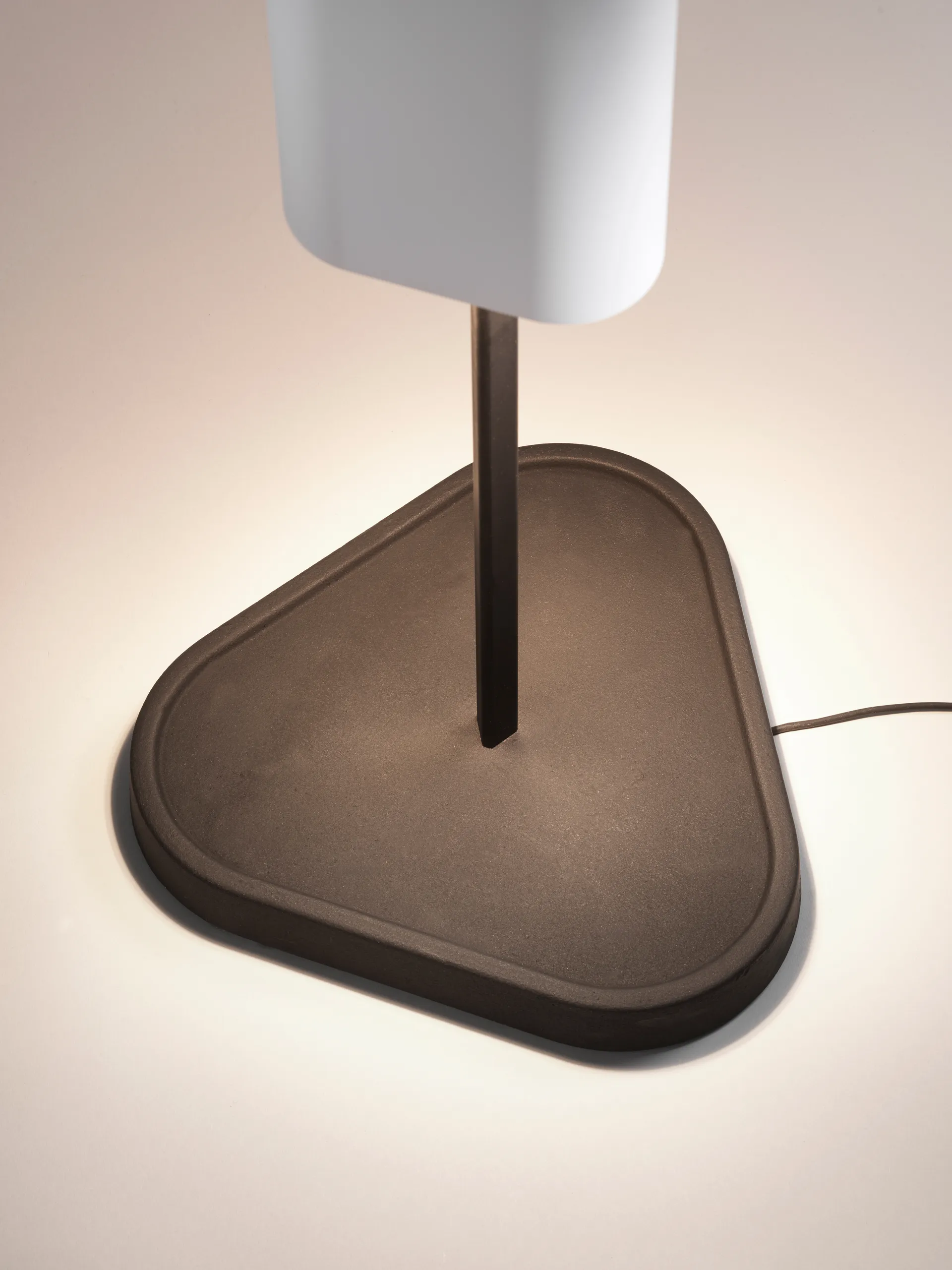 Lampada da terra EMI 170 cm, Off white Flos