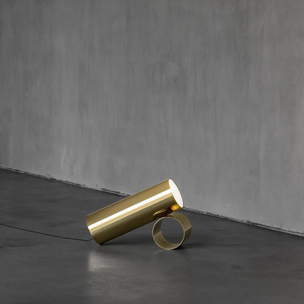 Lampada da terra Sawaru, Oro Flos