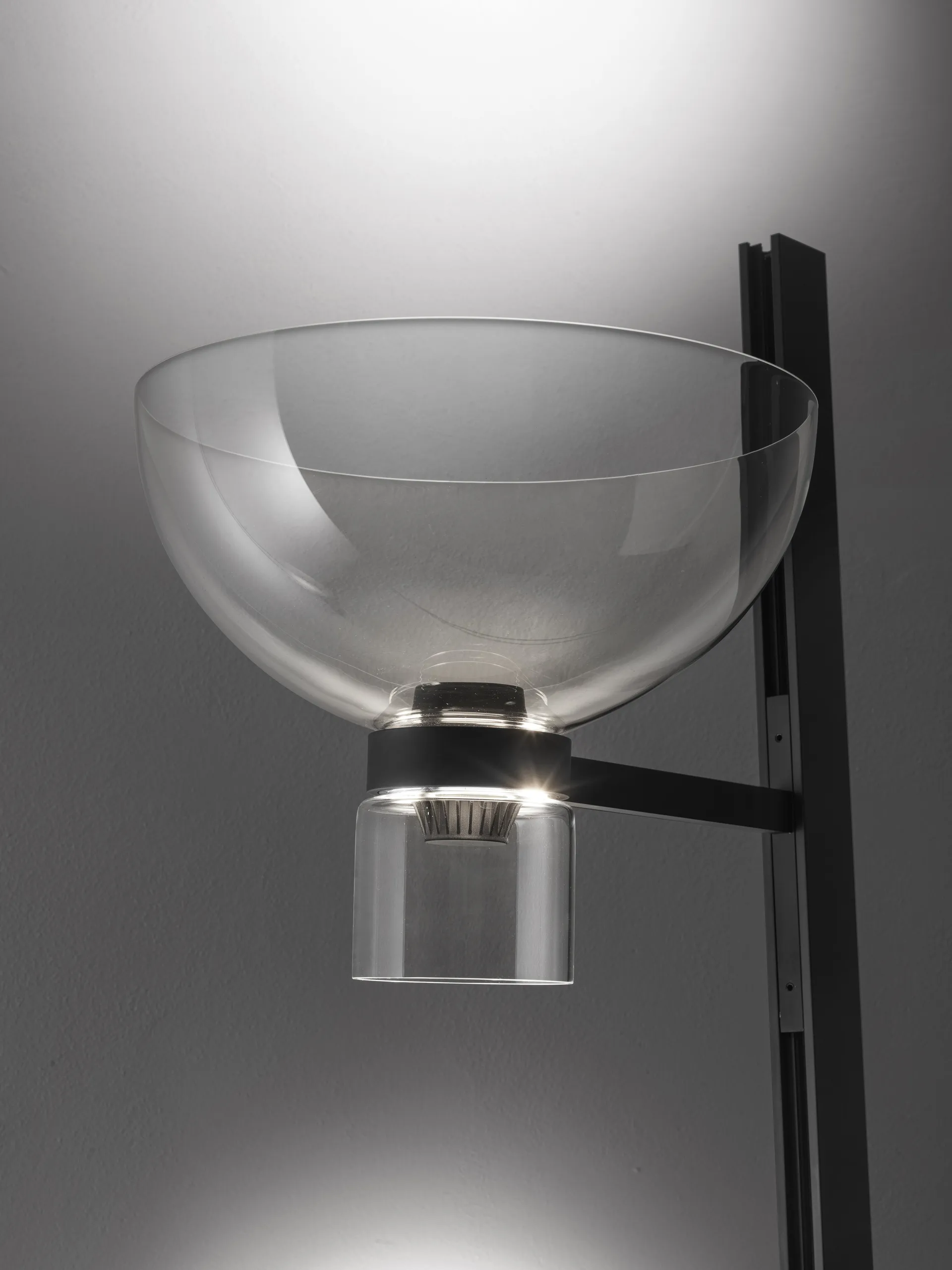 Nocturne F1 bowl lampada da terra - nero,  Flos