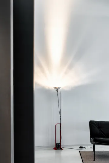 Toio LED lampada da terra - Rosso (EU) - Flos
