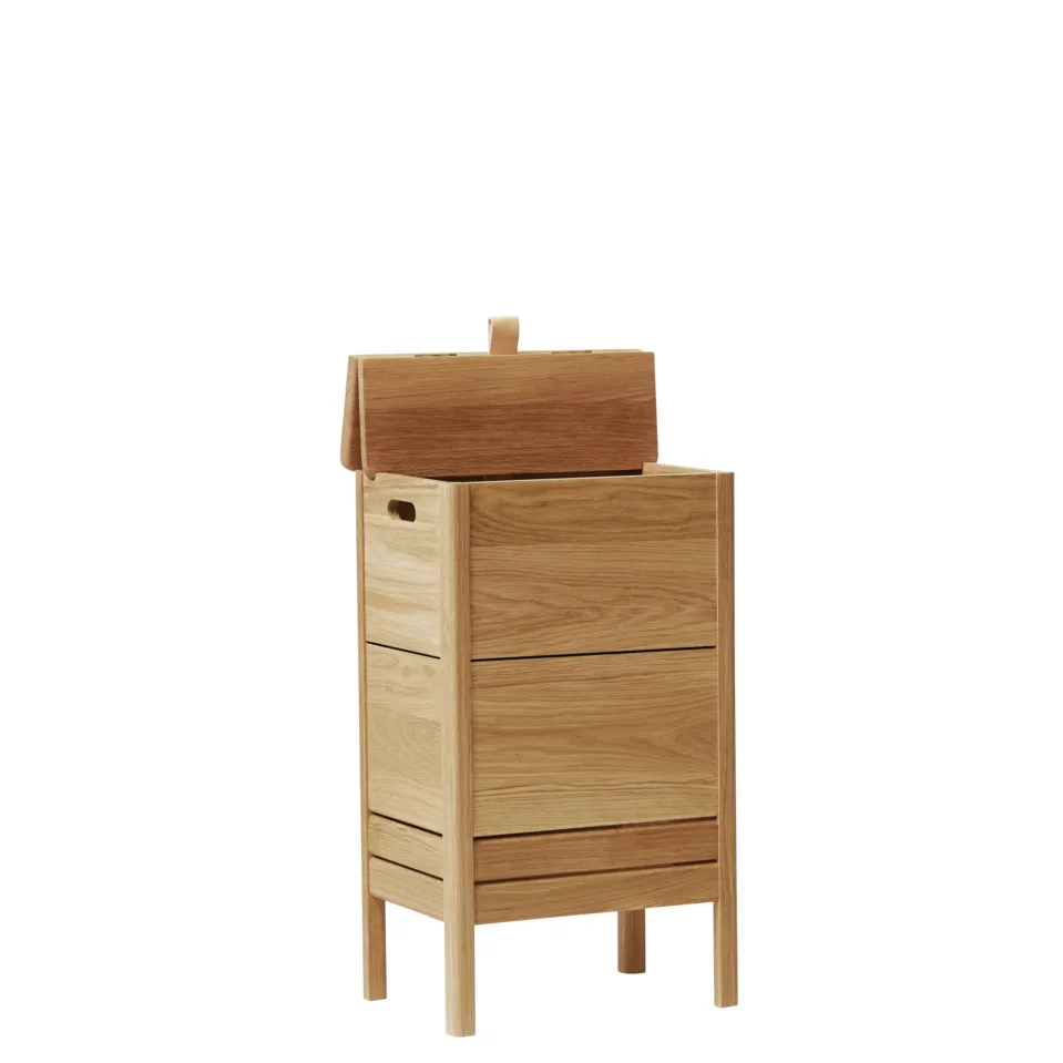 Cesto portabiancheria A Line, Rovere Form & Refine