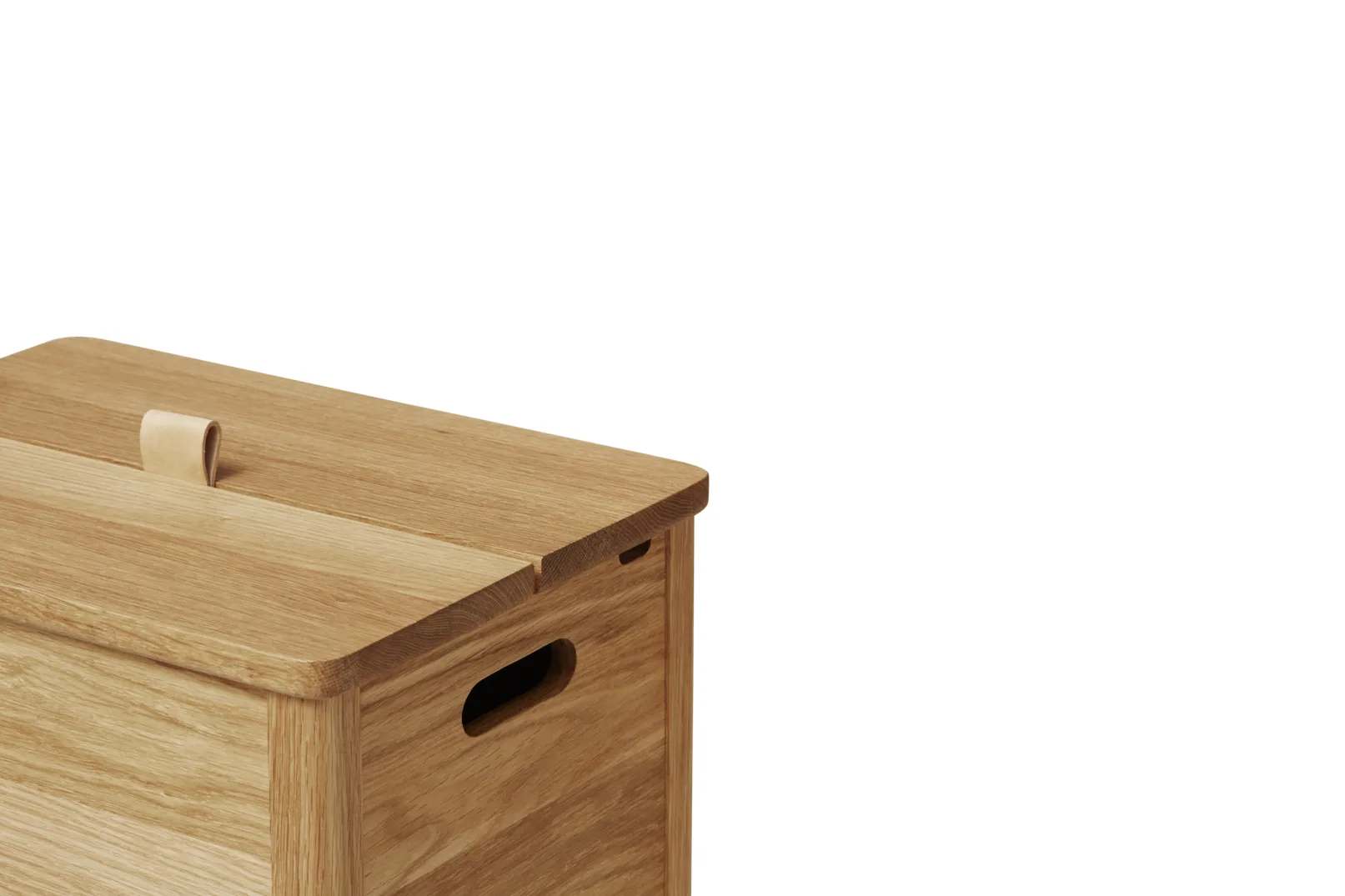 Cesto portabiancheria A Line, Rovere Form & Refine