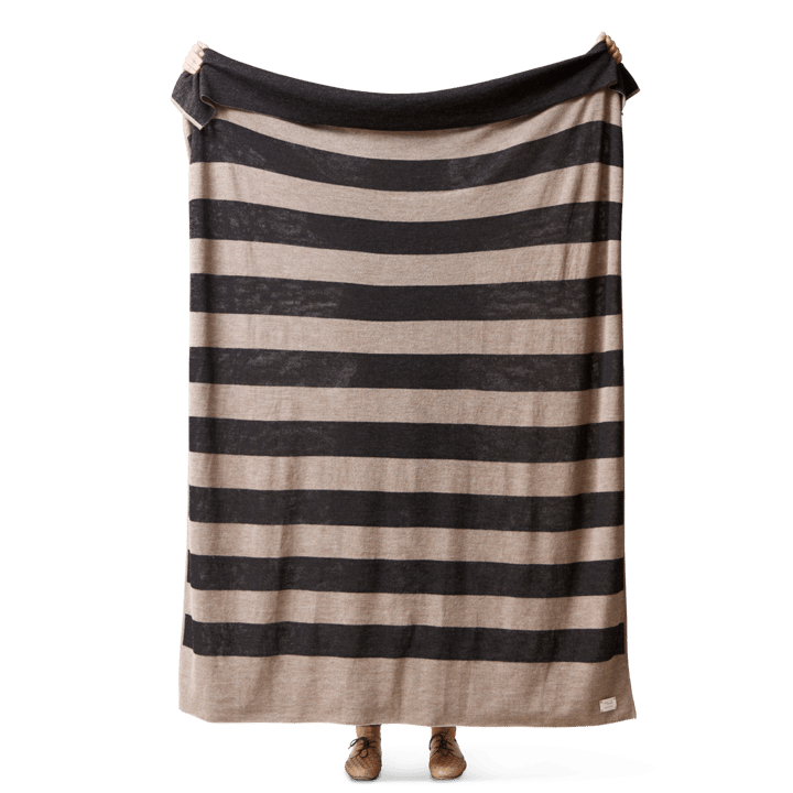 Coperta Aymara 130x190 cm, Ribbon Beige-nero Form & Refine