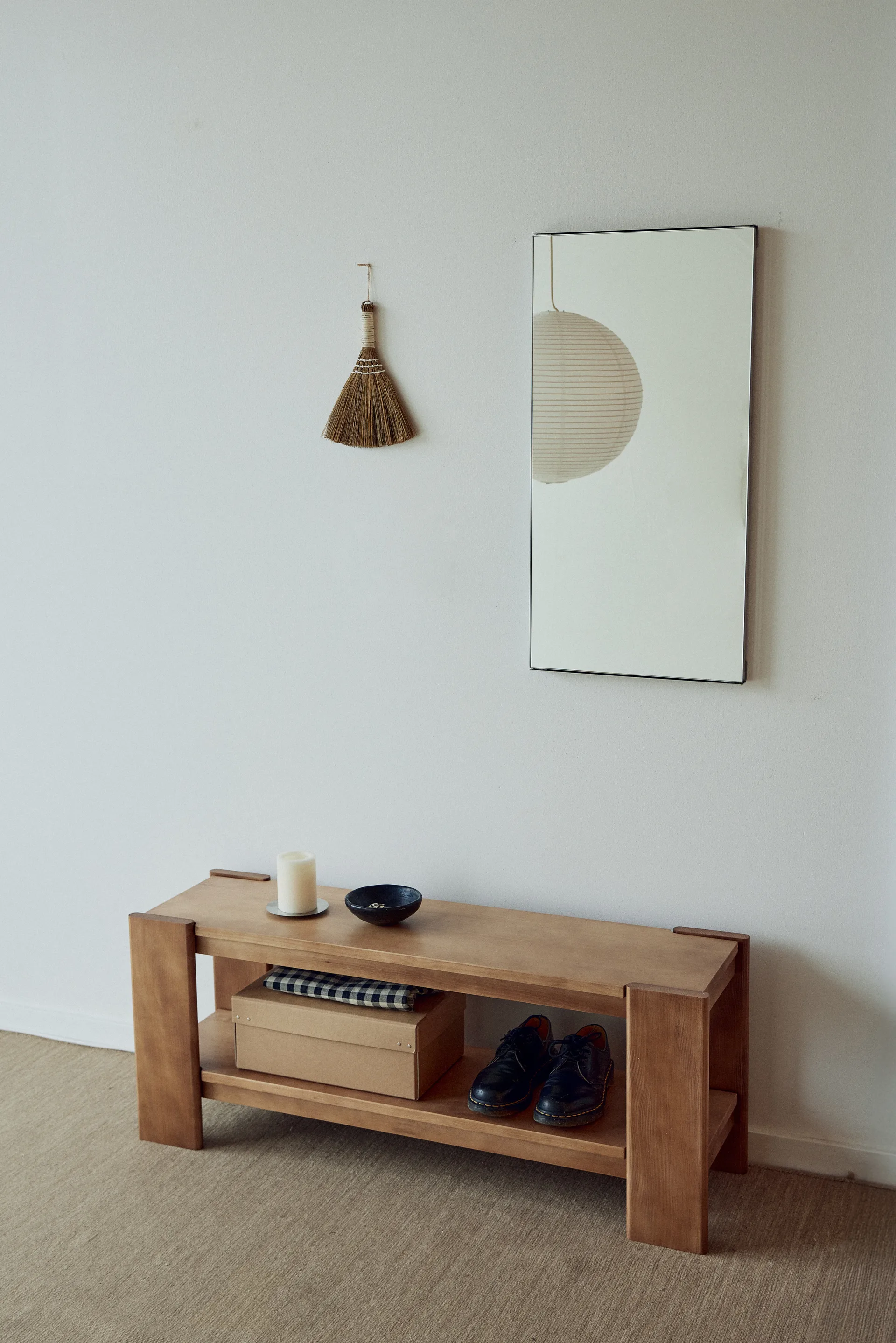 Panca Beam, Pino marrone scuro, 112x45x33 cm Form & Refine