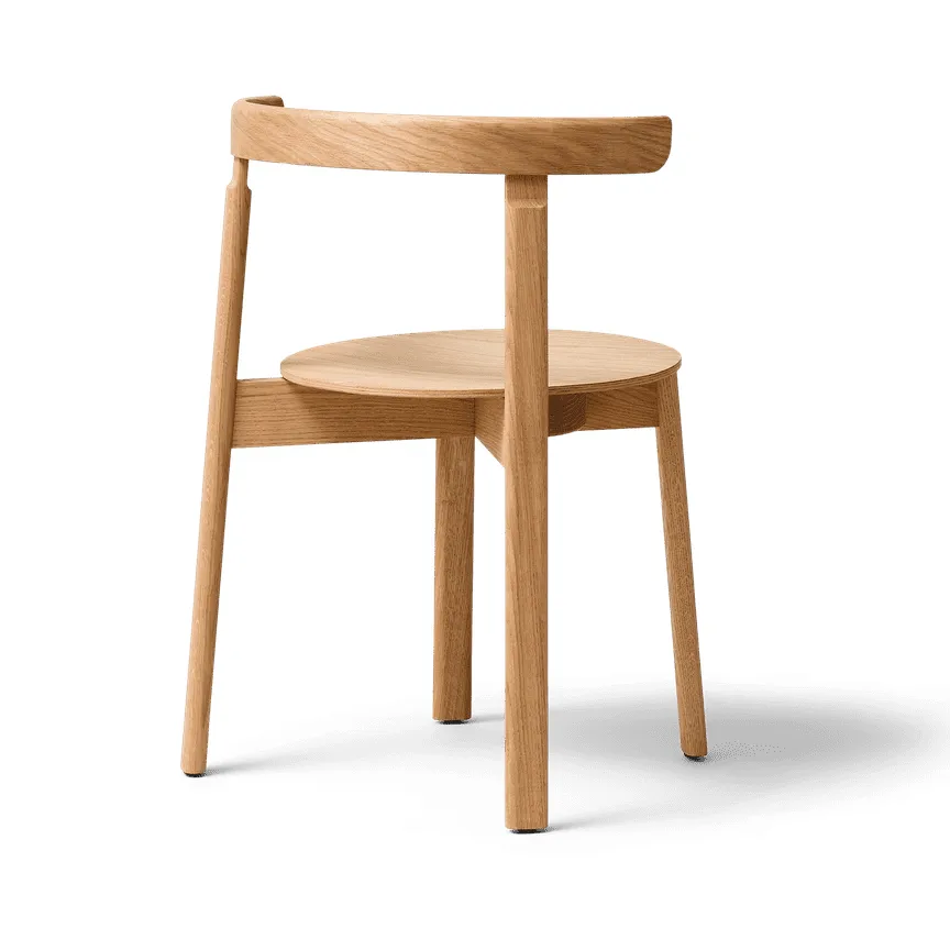 Sedia Lunar, Rovere Form & Refine