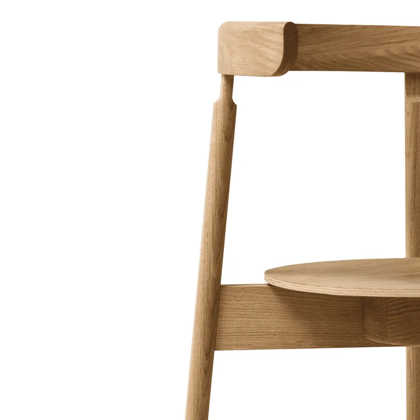 Sedia Lunar, Rovere Form & Refine