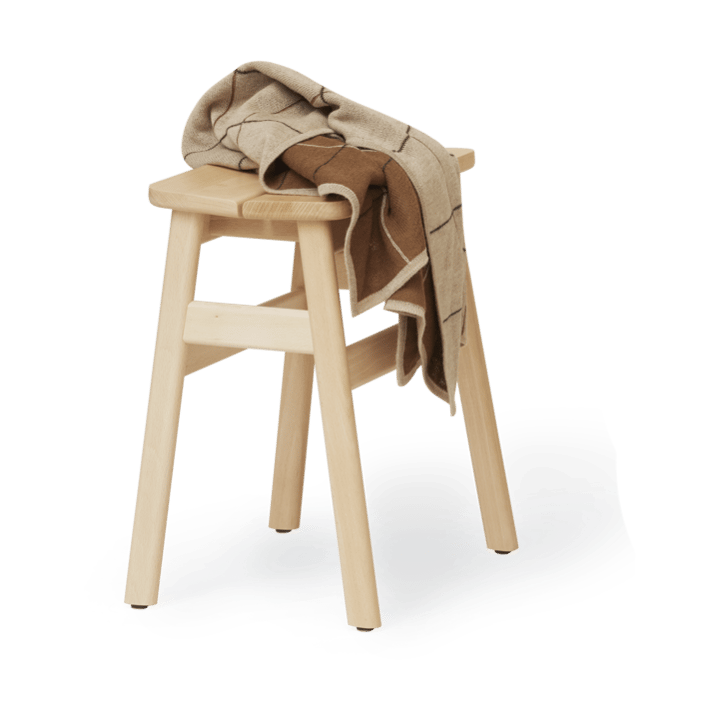 Sgabello per bar Angle Standard 45 cm, Faggio Form & Refine