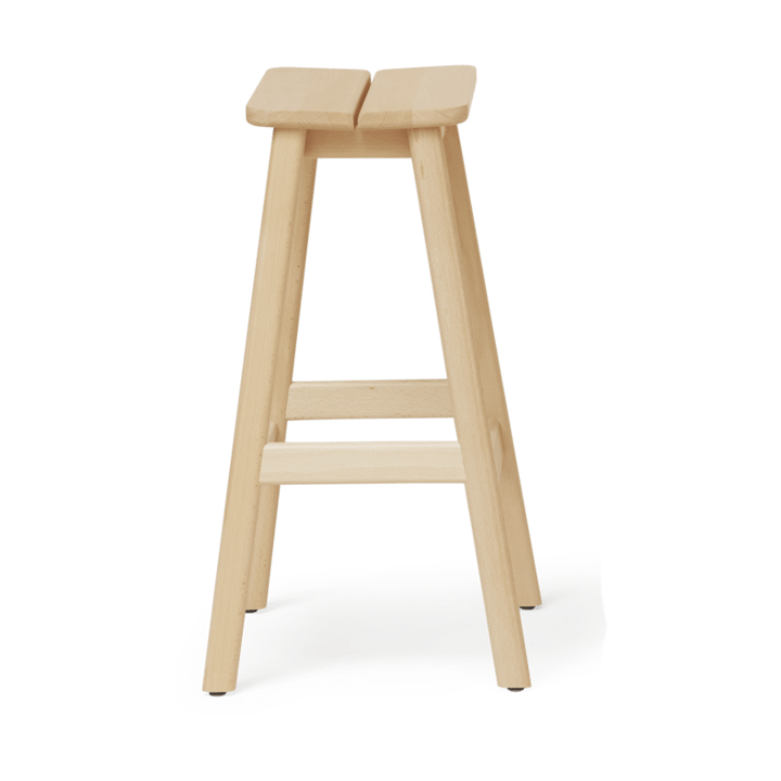 Sgabello per bar Angle Standard 65 cm, Faggio Form & Refine