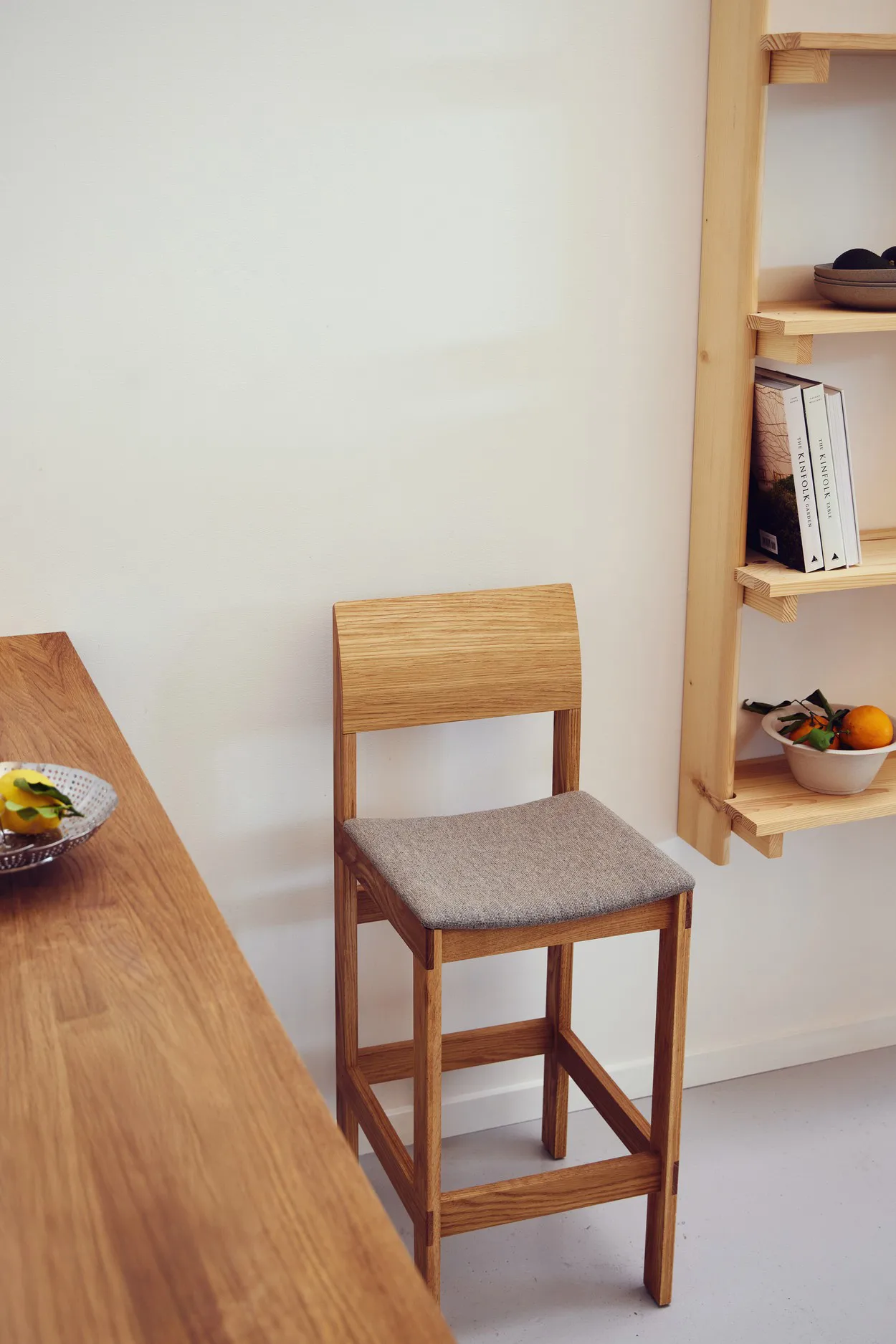 Sgabello Sonder 65 cm, Rovere-Hallingdal 65-0227 Form & Refine