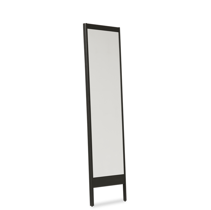 Specchio da parete A Line, Nero Form & Refine