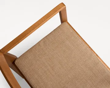 Armrest Chair 01 sedia con braccioli - Betulla marrone scuro - FRAMA