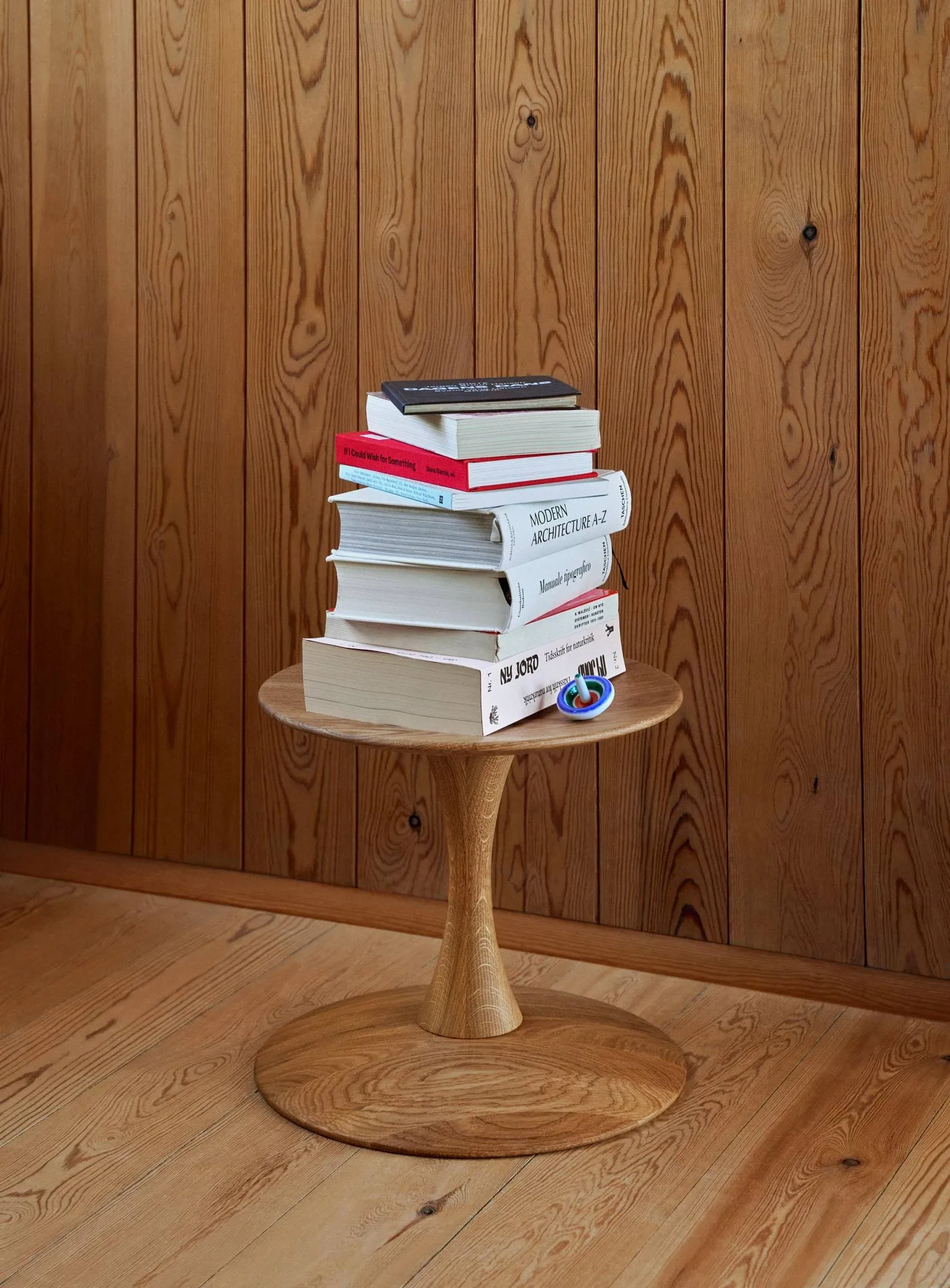 ND102 Trisse sgabello rotondo, Rovere oliato, Ø32x28 cm Fredericia Furniture