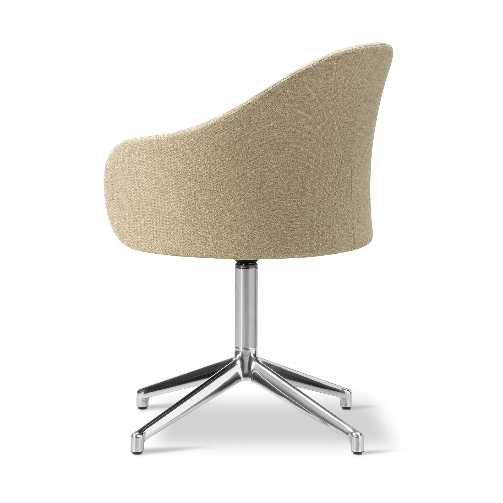 Poltrona Gomo base girevole a 4 punte, Mylla 811-alluminio lucido Fredericia Furniture