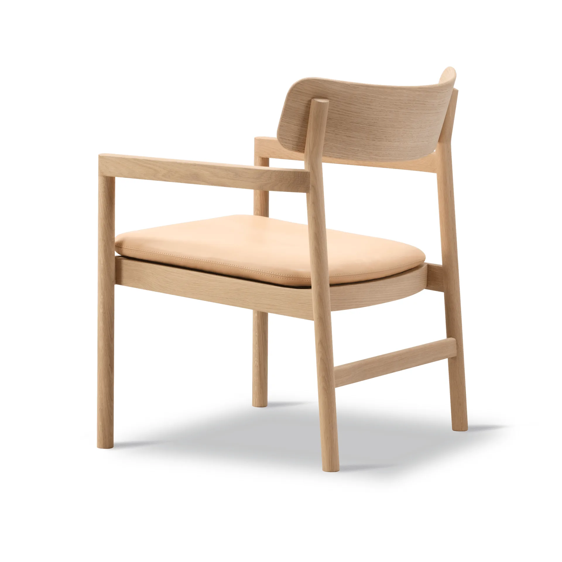 Poltrona lounge Post, Vegeta in pelle - rovere oliato chiaro Fredericia Furniture