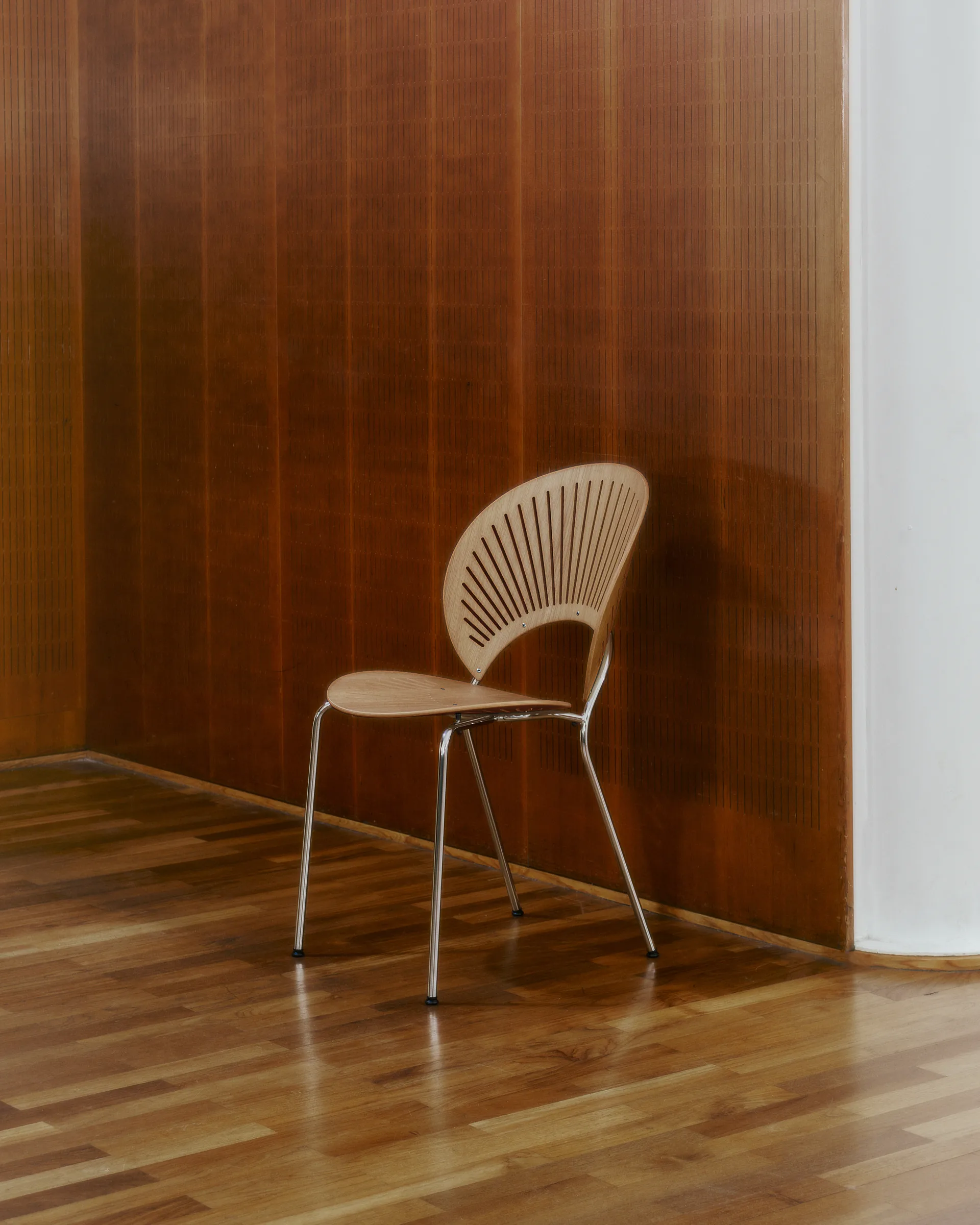 Sedia Trinidad 3398 , Rovere oliato-acciaio inossidabile spazzolato Fredericia Furniture